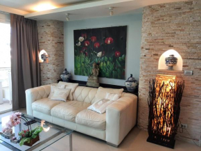 Karon Beach Apartment Sea View